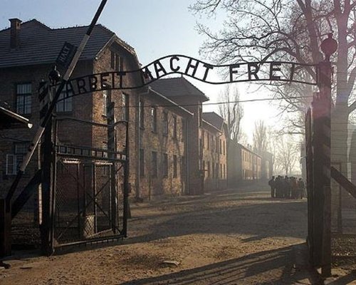 Auschwitz Tour - Krakow Trip