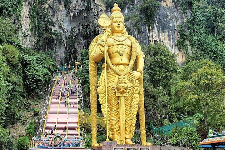 2023 Genting Highlands & Batu Caves Full-Day Tour With Lunch