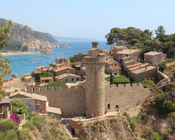 The Lighthouse of Calella - All You Need to Know BEFORE You Go