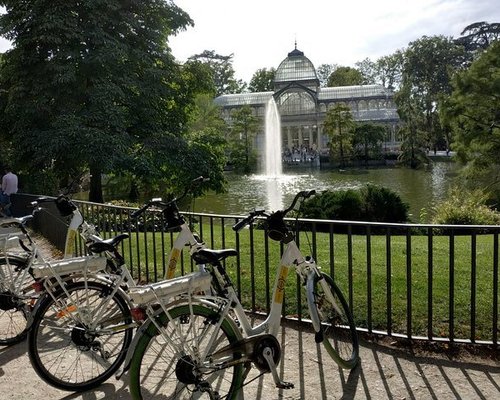 Retiro park by bike (Self guided bike tour)