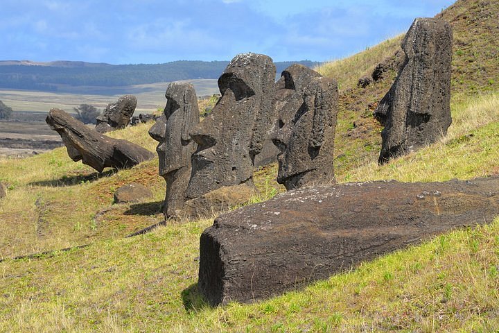 easter island tours from canada