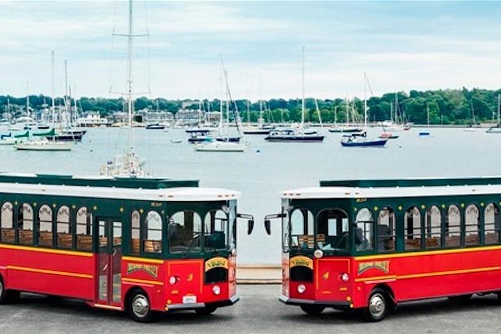 newport mansion trolley tours