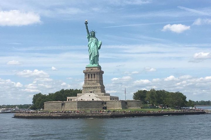 NYC Statue Of Liberty Sightseeing Cruise Double Decker Tour 2024 New   Caption 