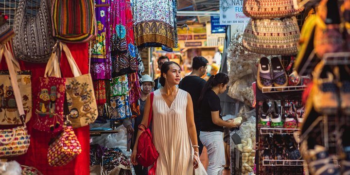 2024 The Chatuchak Weekend Market Experience Private Tour   Caption 