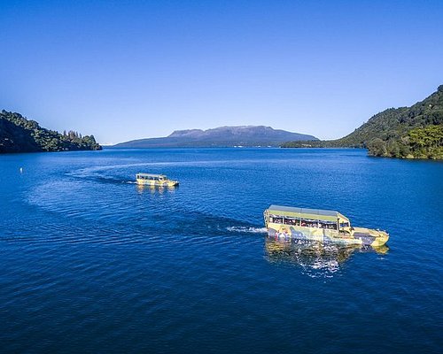 boat cruises on lake taupo