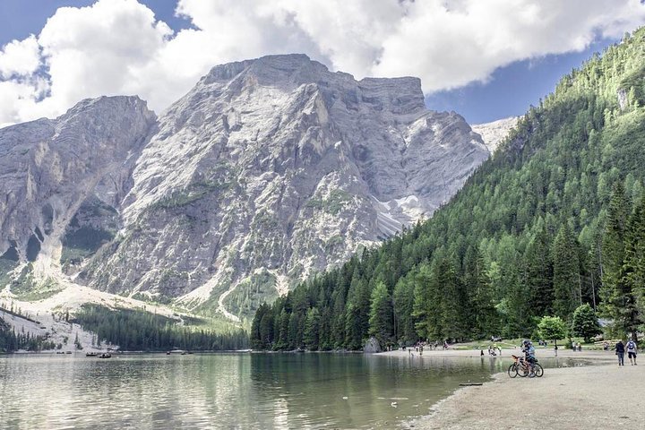 Lago di Carezza город