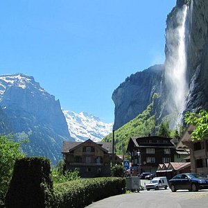 aldi suisse tours leukerbad