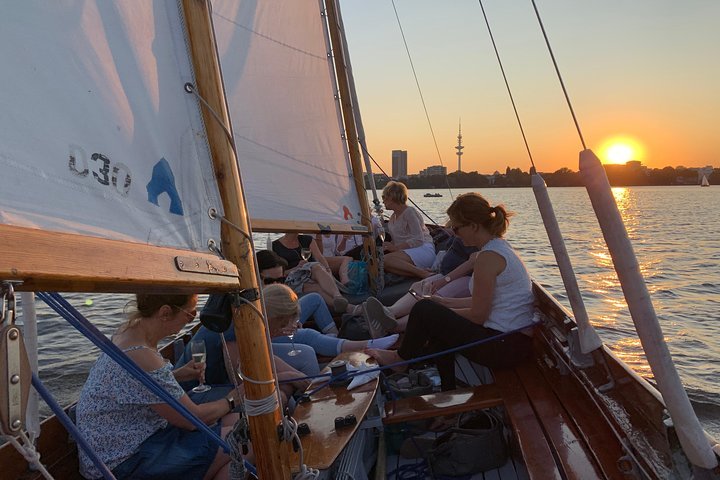 2024 Hamburg Small-Group Sunset Sailing Cruise on Lake Alster