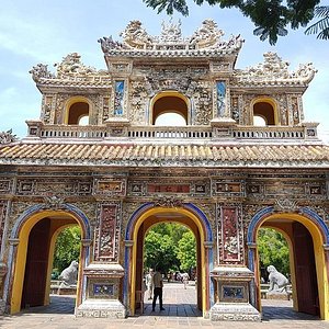 Top 10 Must-See Places in Vietnam - Hue Imperial City monuments and museums