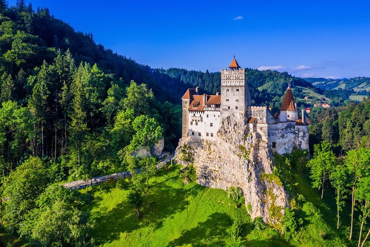 2024 Transylvania and Dracula Castle Full Day Tour from Bucharest