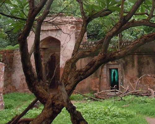 haunted road delhi