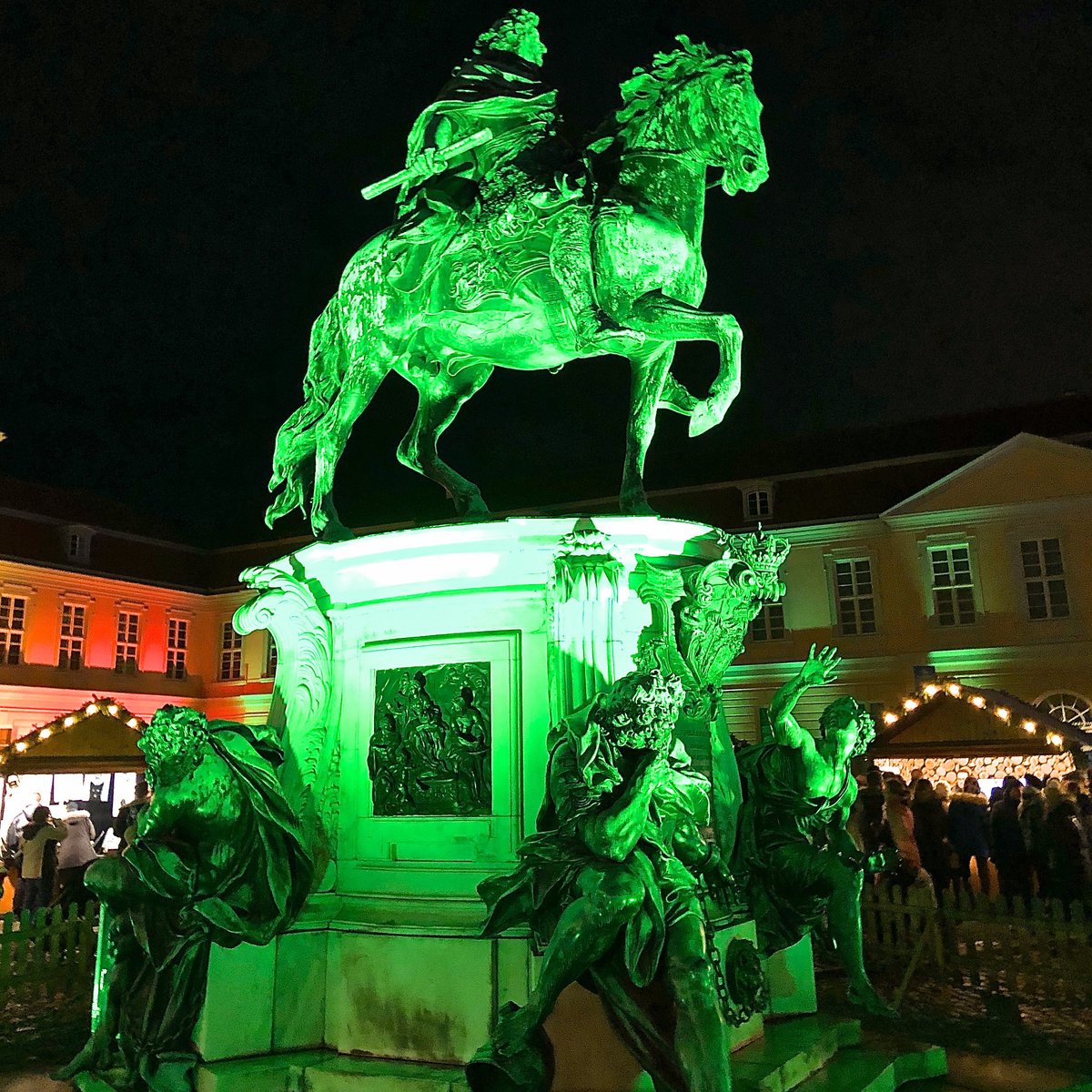 Weihnachtsmarkt Schloss Charlottenburg All You Need to Know BEFORE