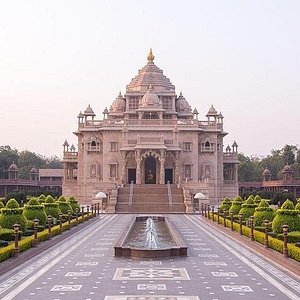 gandhinagar tourist places list