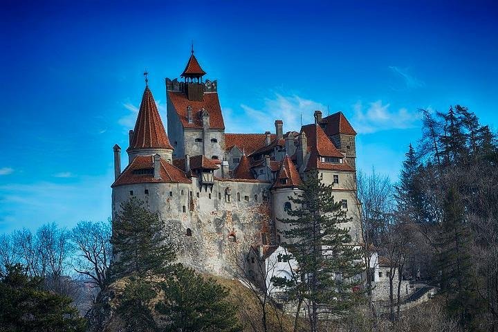 Bran Castle (Dracula's Castle) - All You Need to Know BEFORE You Go