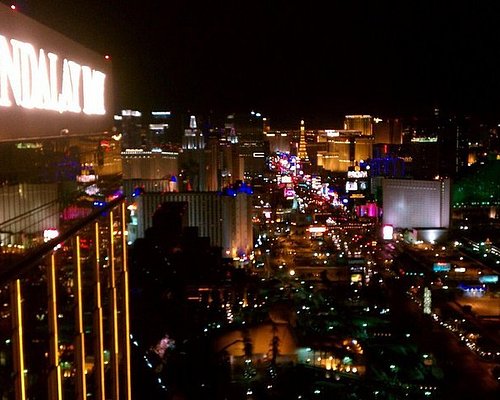 Downtown Las Vegas Nighttime Walking Tour