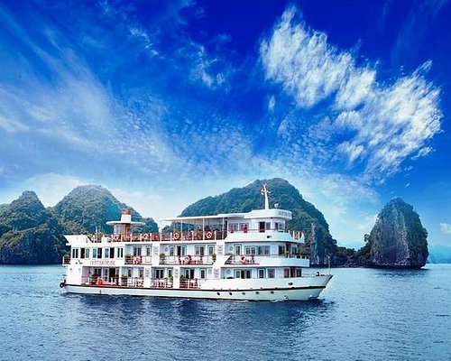 halong bay cruise with slide