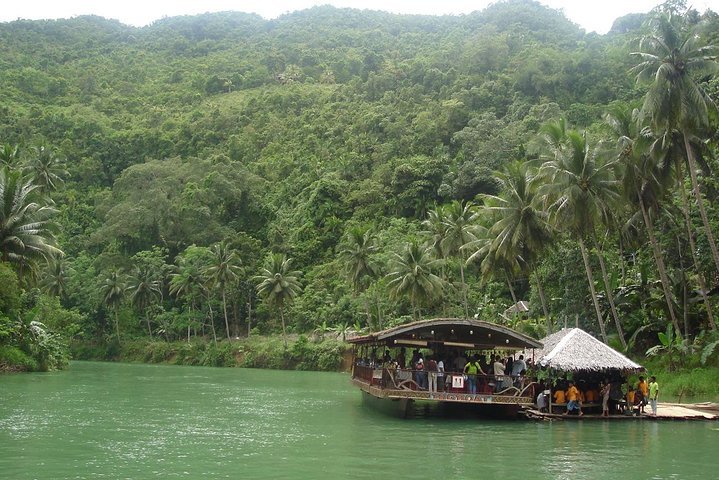 2023 Private Bohol And Chocolate Hills With Loboc River Cruise