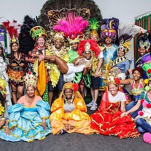 2024 Rio de Janeiro Costume Experience in the Carnival Parade & Transfer