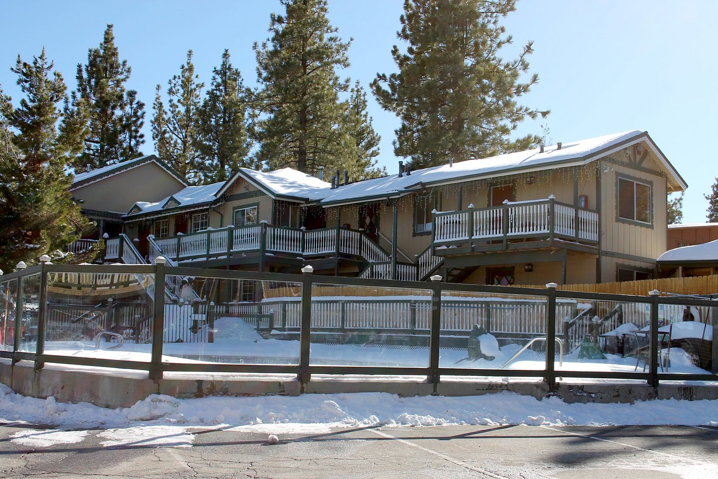 FIRESIDE LODGE (Big Bear Region) - Hotel Reviews, Photos, Rate