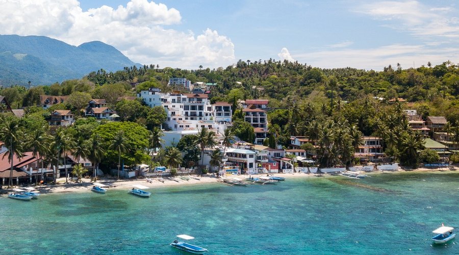 Lalaguna Villas
Affordable Luxury
Luxury Dive Resort & Spa - Puerto Galera, Philippines