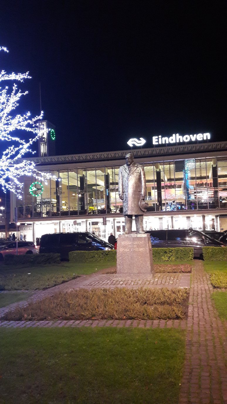 Centraal Station Eindhoven - ATUALIZADO 2022 O Que Saber Antes De Ir ...