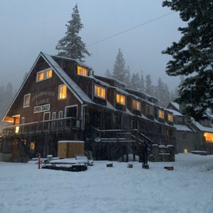 THE 10 BEST Echo Lake Hotel Deals (Dec 2023) - Tripadvisor