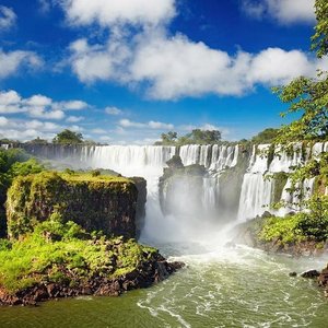 Mesmerizing vistas await you at Foz do Iguaçu