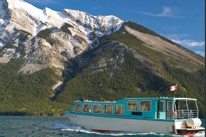 lake minnewanka cruise photos