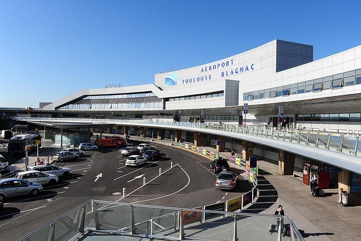 2024 (Toulouse) VTC Airport & Station shuttle from Toulouse Hotels