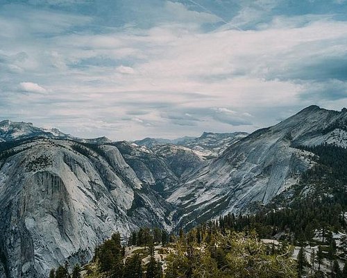 yosemite national park guided hiking tours