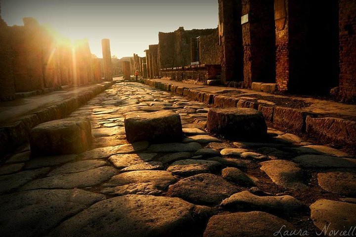 Pompeii And Herculaneum Small Group Tour With An Archaeologist