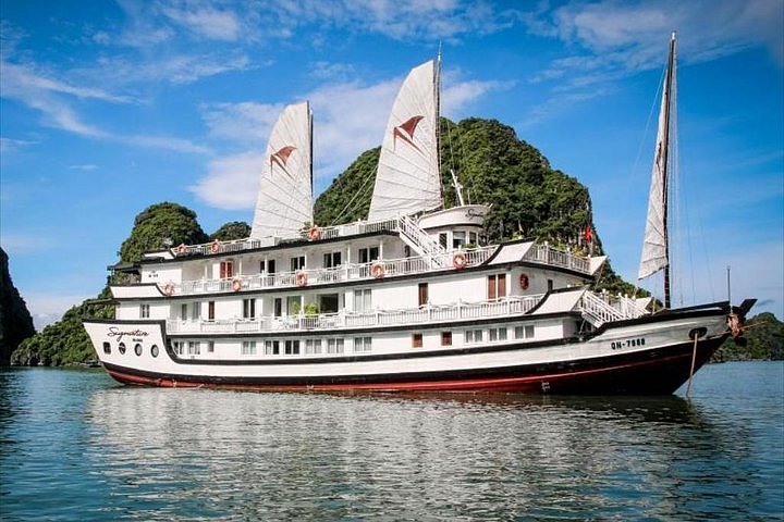 halong bay vega travel