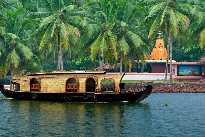 2024 Kochi Private Tour: Kerala Backwater Houseboat Day Cruise In Aleppey