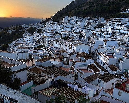 the best day trips from malaga