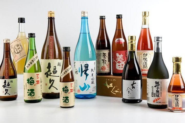 2024 (Kyoto) [Private] Sake Tasting 10 Kinds and Appetizer at 300 year ...