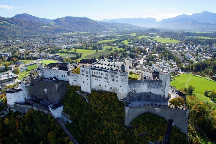 Hohensalzburg Castle, Austria: Salzburg's Incredible Fortress - Exploring  Castles