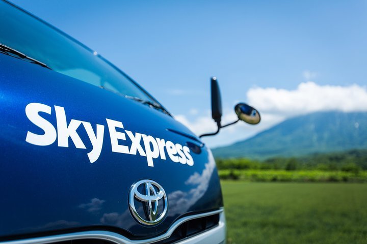 2023 SkyExpress Private Transfer: New Chitose Airport to Niseko (8  Passengers)