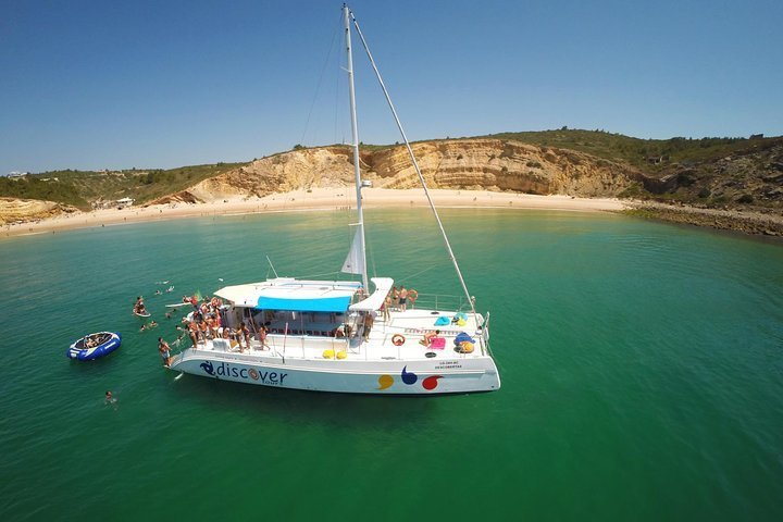 Catamaran Tour Lagos.html