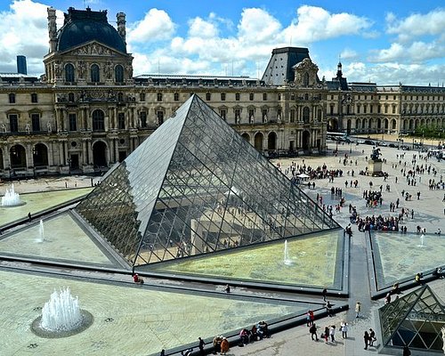 Watch Louis Vuitton's Multi-Culti Statement at the Louvre