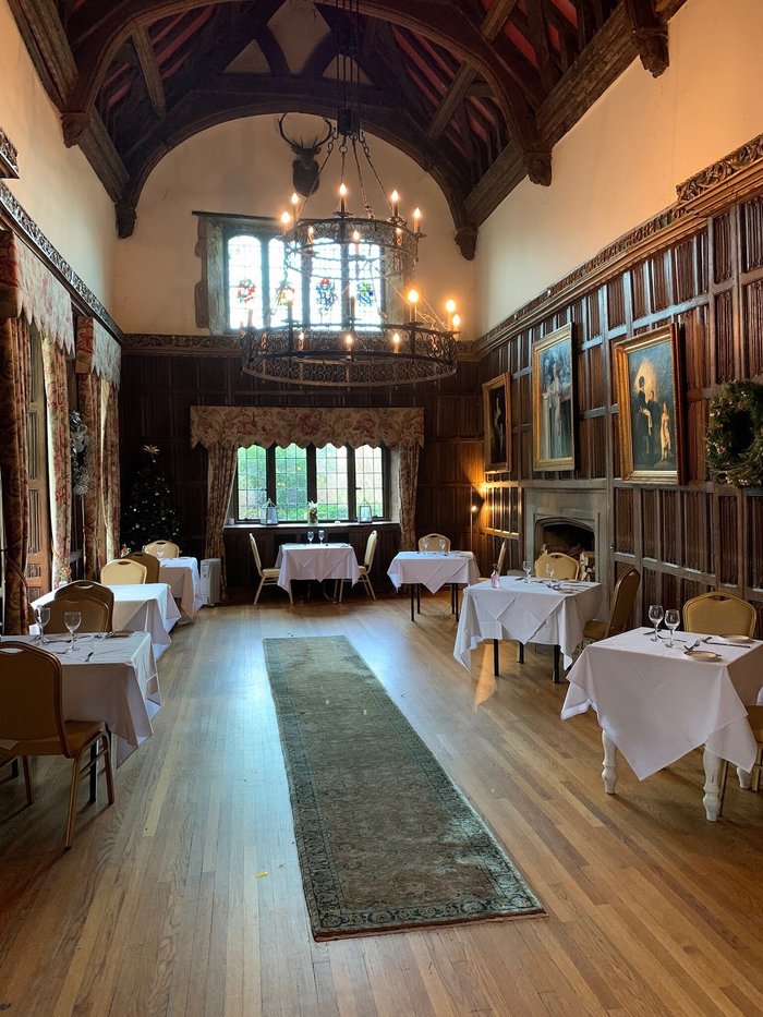 the-manor-country-house-hotel-weston-on-the-green
