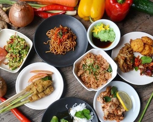 Bali’s Culinary Delights: A Gastronomic Journey