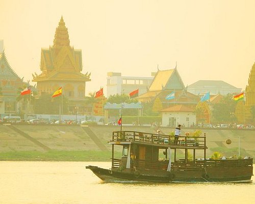 cambodia organised tour