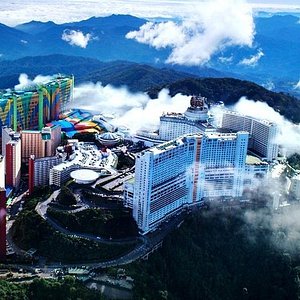 Cool weather shopping - even if brands lose out to JPO - Genting Highlands  Premium Outlets, Genting Highlands Traveller Reviews - Tripadvisor