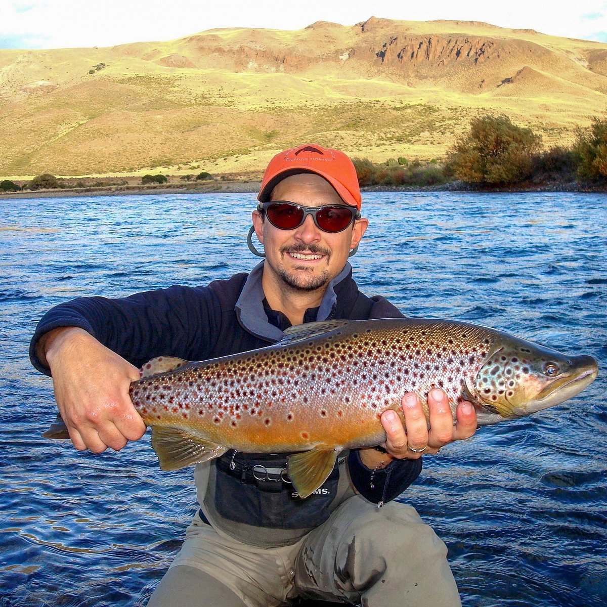 OUTFITTERS PATAGONIA FLY FISHING ADVENTURES - DAY