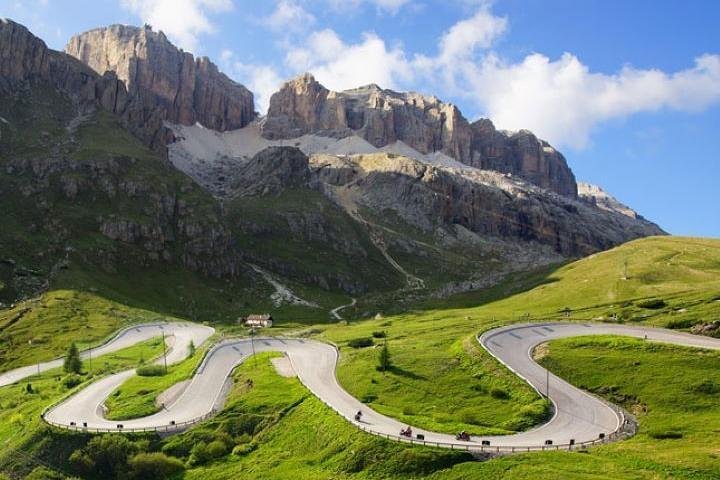 dolomites cycling tour