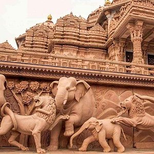 interior del templo de akshardham