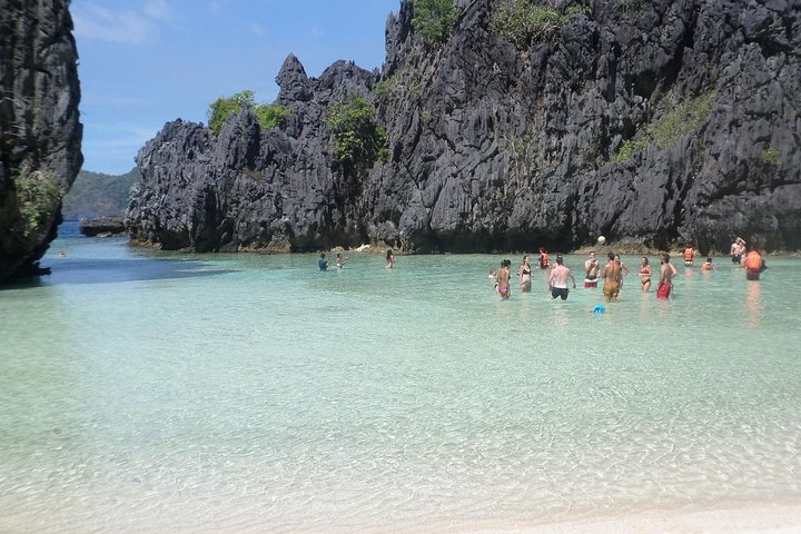 2024 El Nido Island Hopping Private Tour A (palawan Island)