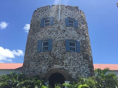 10 Best Places to Go Shopping in the U.S. Virgin Islands - Where