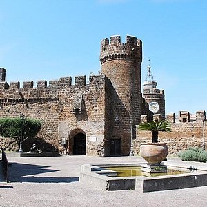 Viva la mamma  Castello di Santa Severa - Un castello sempre aperto