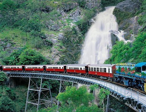 train trips in queensland australia